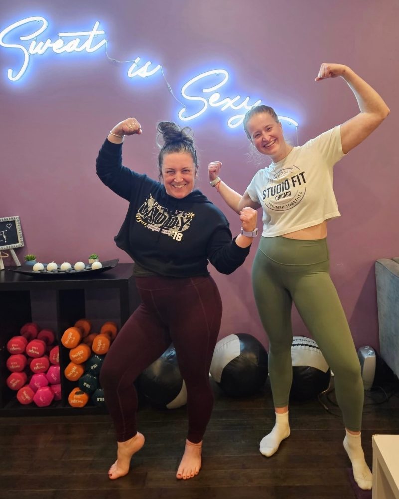 Women Of Studio Fit Chicago Flexing At The Gym, Having Fun!